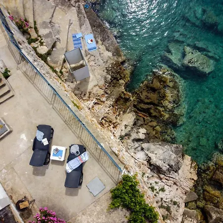 Holiday home Secluded Fisherman's Cove Skozanje, Hvar - 4009 *